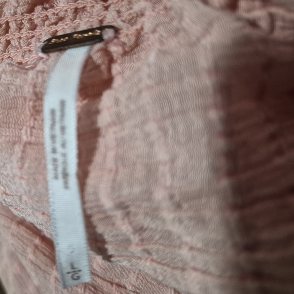 Women's Large Free People Pink Textured Top/ Blouse - Picture 8 of 10
